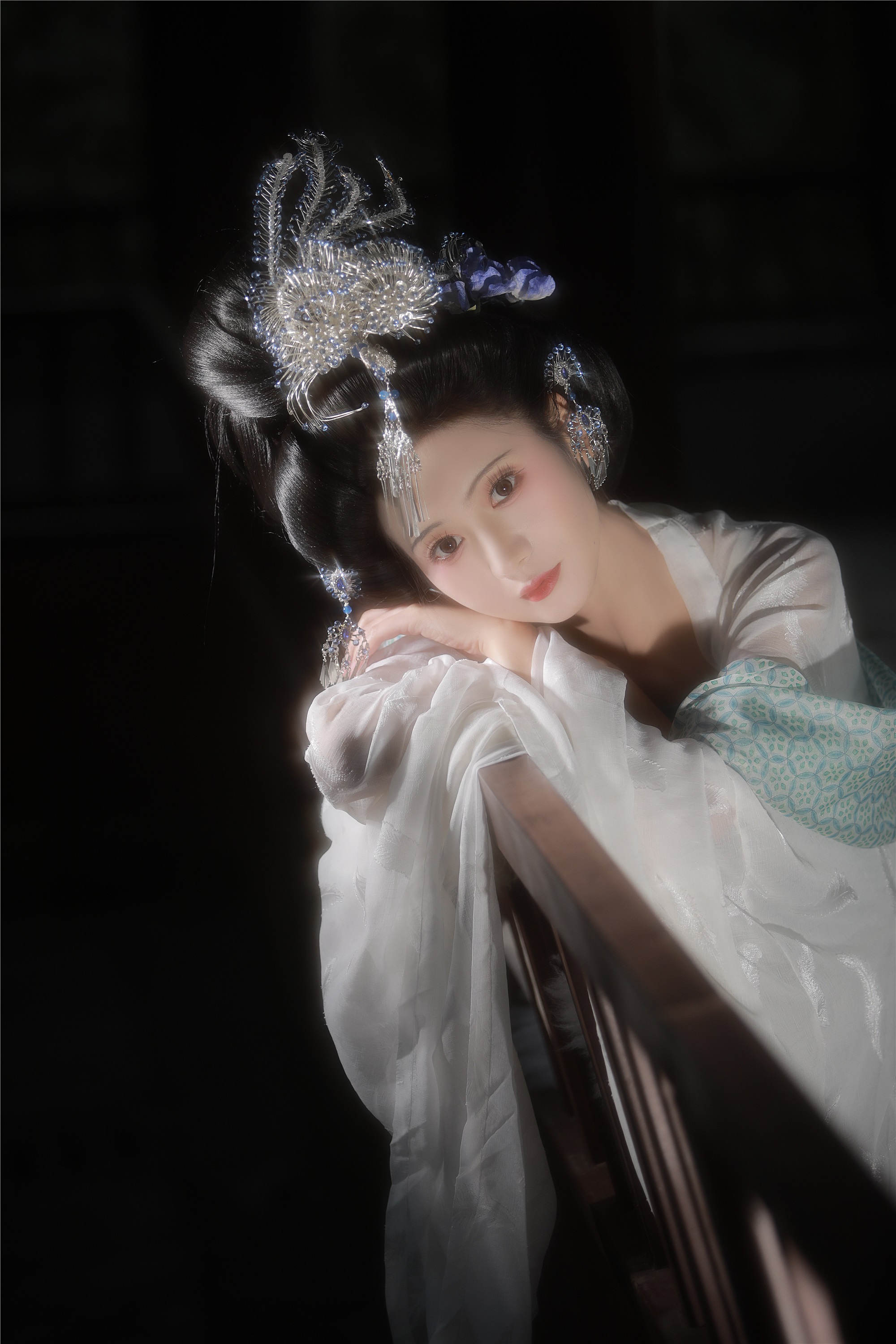 YITUYU艺图语 2025.01.29 早知如此绊人心，何如当初莫相识 瑜瑾